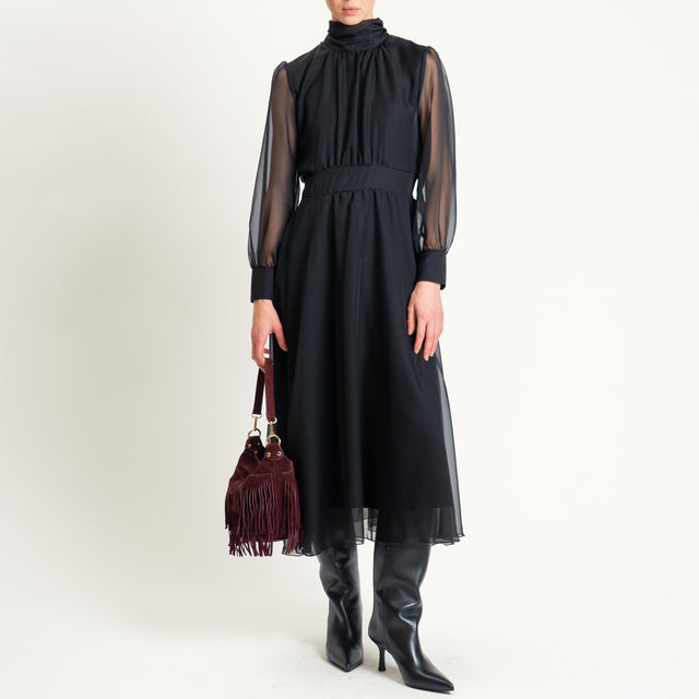 Tensione in-Abito in chiffon - nero