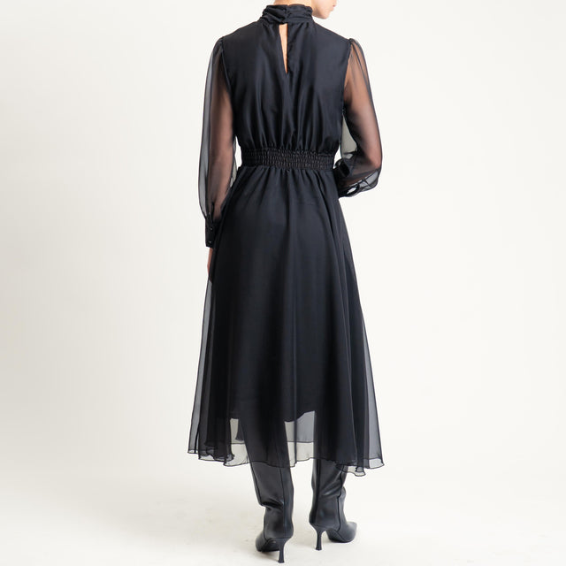 Tensione in-Abito in chiffon - nero