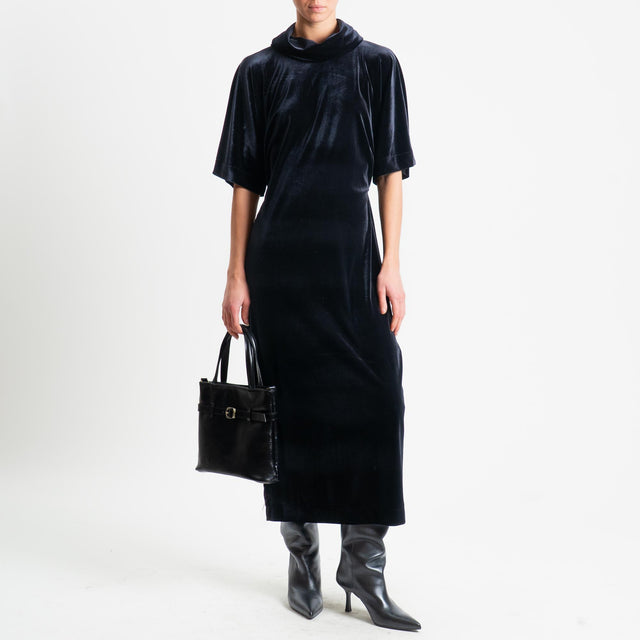 Tensione in-Abito ciniglia mezza manica - nero