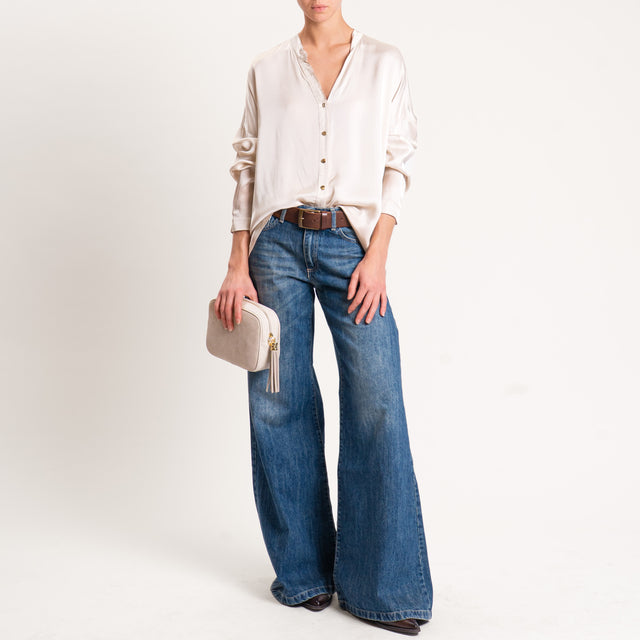 Tensione in-Camicia satin collo coreana bottoni dorati - sand