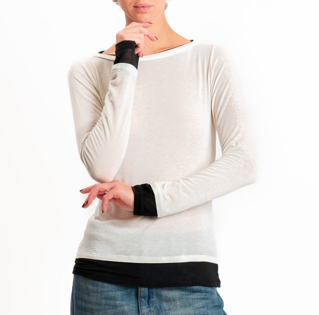 Tensione in-Maglia misto cashmere bordi a contrasto - panna/nero
