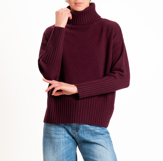 Tensione in-Maglia collo alto 100 % LANA SOFT DOPPIO FILO - vino