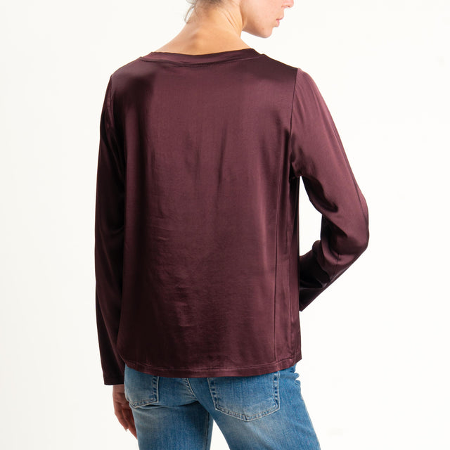Tensione in-Blusa girocollo in satin elasticizzato - vino