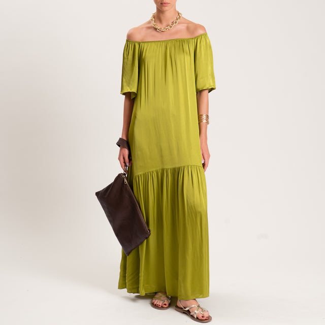 Tensione in-Abito satin con balza scollo shiffer - pistacchio