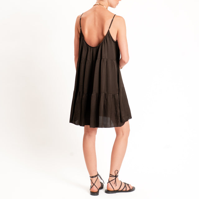 Tensione in-Abito satin con balze bretelle regolabili - caffe'
