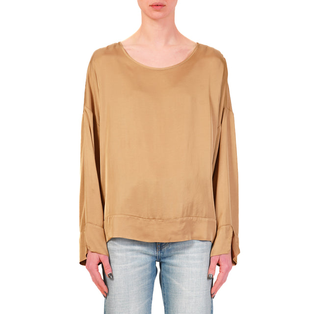 Tensione in-Blusa satin bottone dietro - sabbia