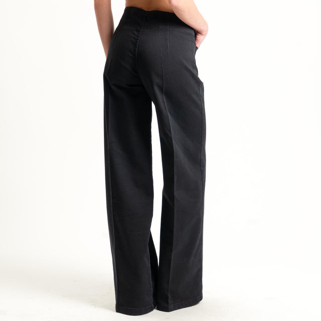 Tensione in-Jeans wide leg tasche davanti - nero