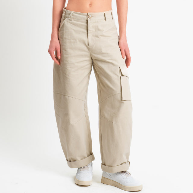 Tensione in-Pantalone cargo barrel fit - avena