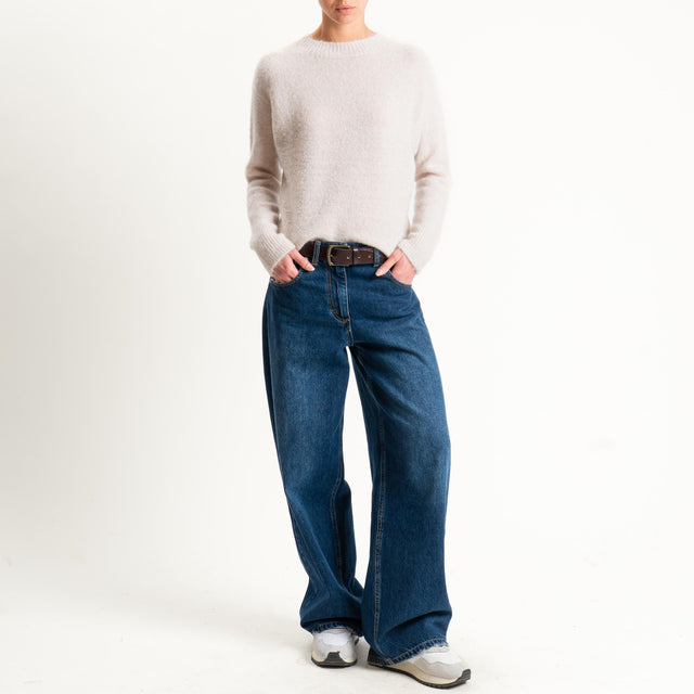 Tensione in-Maglia girocollo mohair elasticizzato - burro