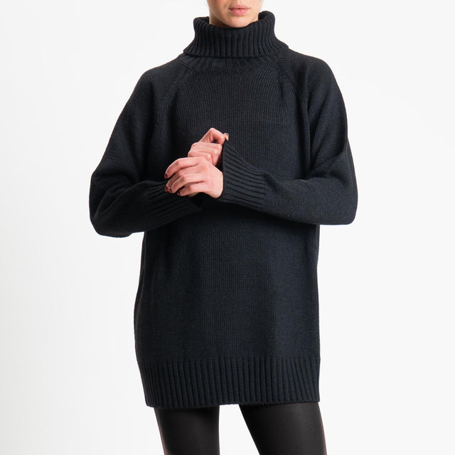 Tensione in-Maxi maglia collo alto misto lana - nero