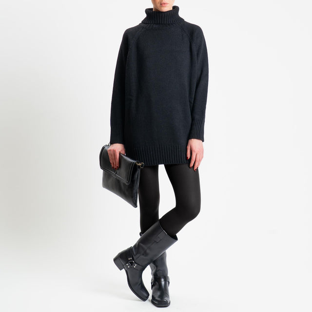 Tensione in-Maxi maglia collo alto misto lana - nero