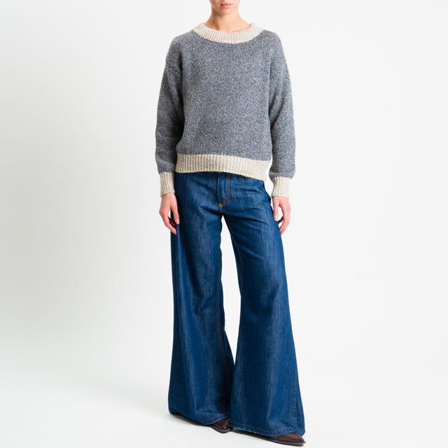 Tensione in-Maglia lurex misto alpaca - piombo/burro