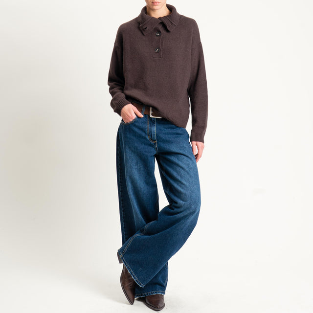 Tensione in-Maglia collo alto con bottoni misto cashmere - marrone