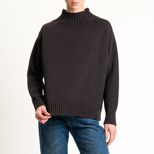Tensione in-Maglia collo montato misto alpaca - cioccolato