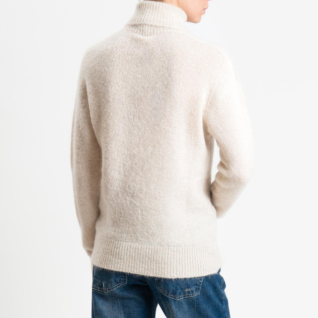 Tensione in-Maglia mohair collo alto - beige