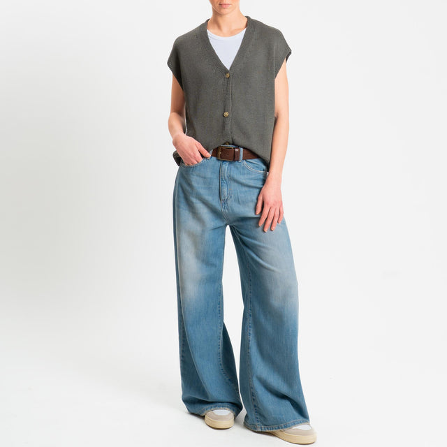 Tensione in-Gilet in maglia tre bottoni - militare