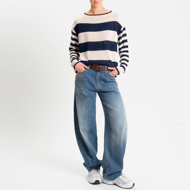 Tensione in-Maglia scatola a righe - ecru/blu