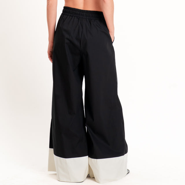 Tensione in-Pantalone popeline bicolore - nero/burro