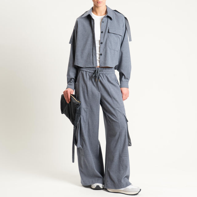 Tensione in- Pantalone cargo gessato - grigio