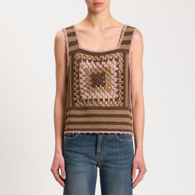 Tensione in-Top crochet - rosa/moro/cammello