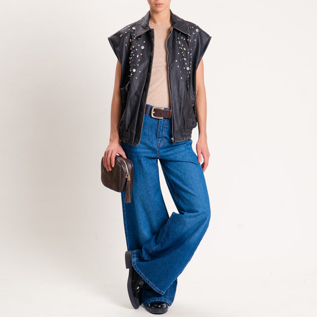 Tensione in-Gilet similpelle con applicizioni - nero