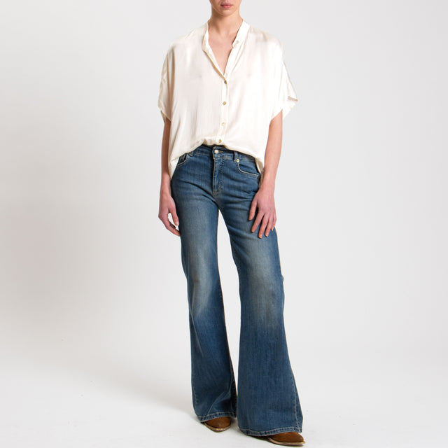 Tensione in-Camicia satin manica scesa - burro