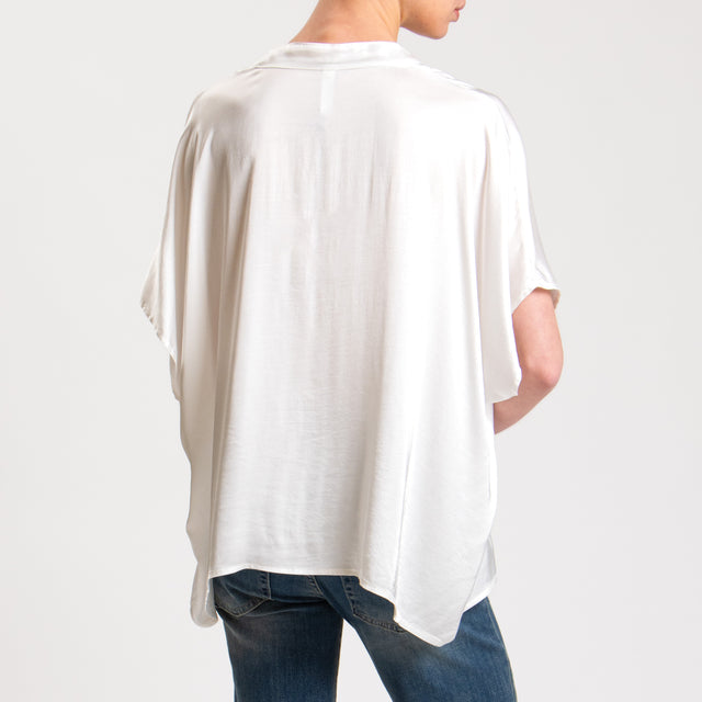 Tensione in-Camicia satin manica scesa - latte