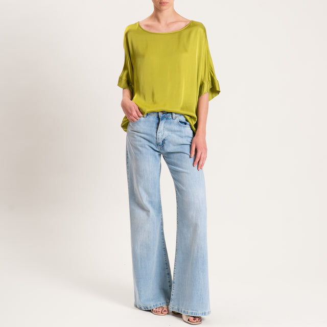 Tensione in-Blusa satin manica scesa - pistacchio