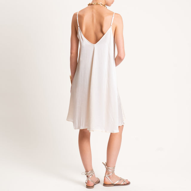 Tensione in-Abito satin bretelle regolabili - burro