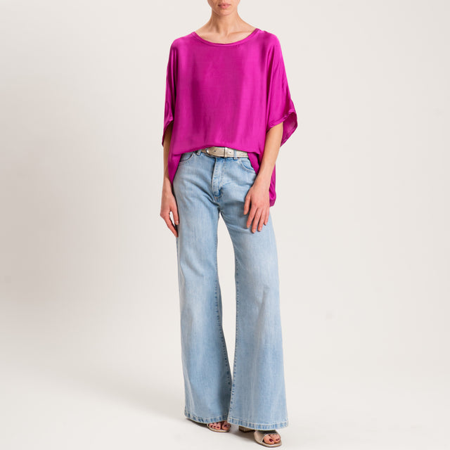 Blusa de satén con mangas caídas y tensión - magenta