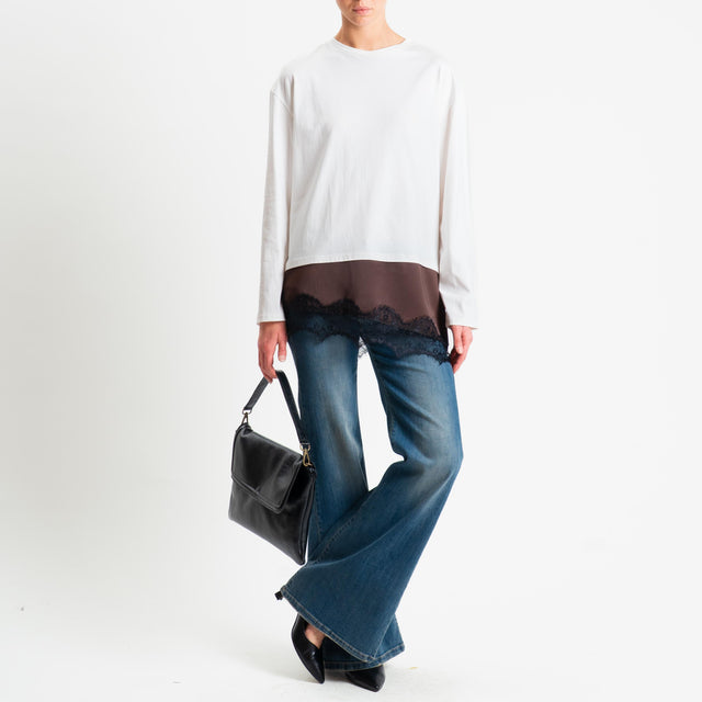 Tensione in-T-shirt doppio tessuto con pizzo - bianco/cioccolato