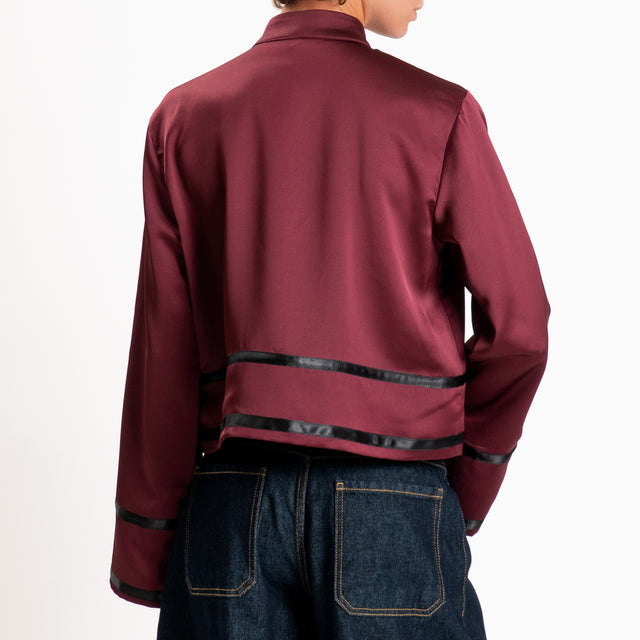 Tensione in-Camicia mandarin in satin - vino