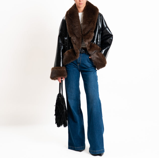 Tensione in-Bomber similpelle con ecopelliccia - nero