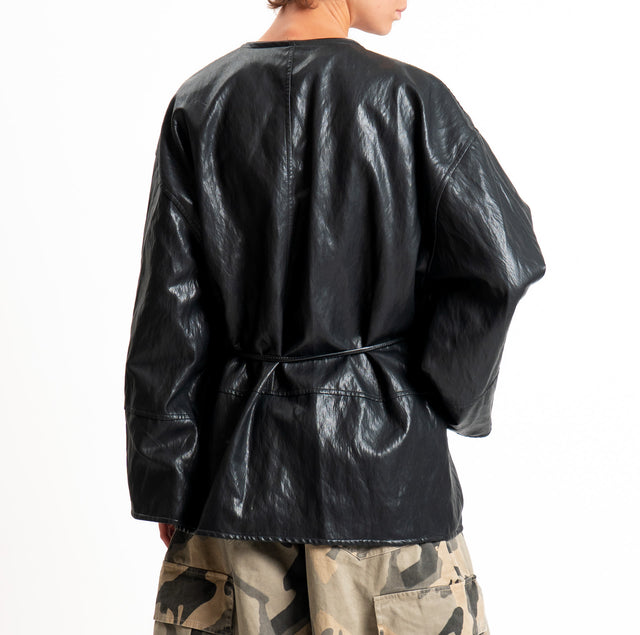 Tensione in-Kimono similpelle con cintura - nero