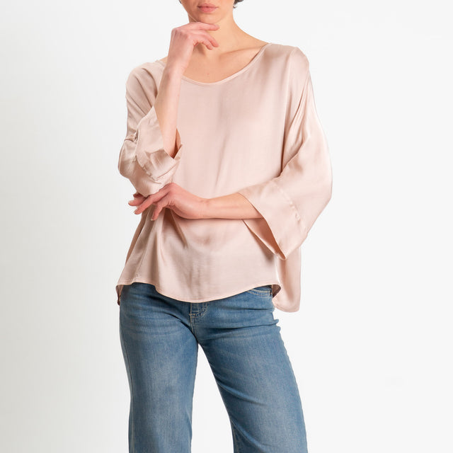Tensione in-Blusa satin bottoni dietro - rosa