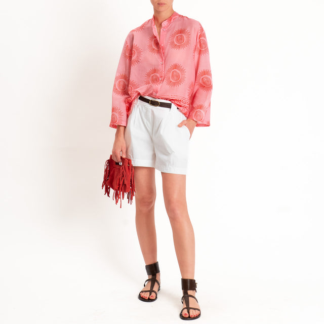 Tensione in-Shorts con pinces elastico in vita - latte