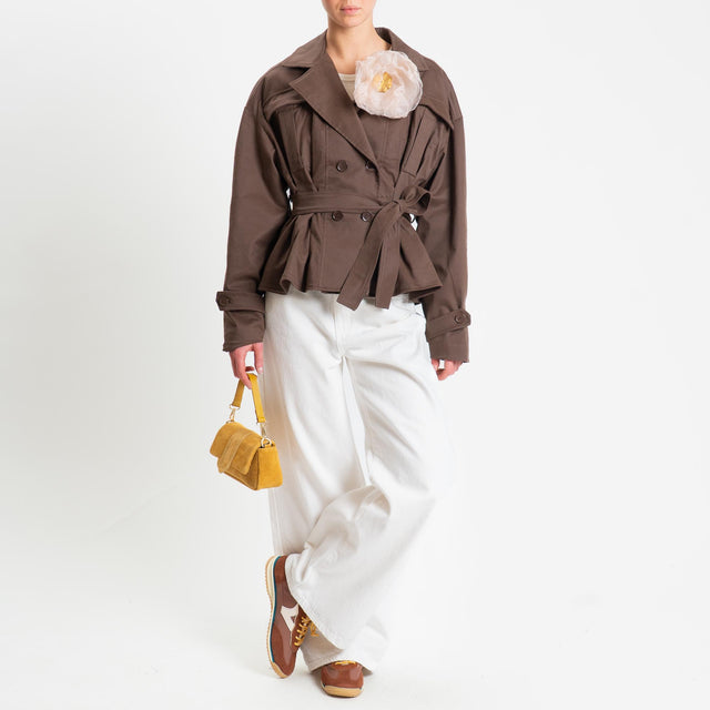 Tensione in-Trench corto con cintura con spilla removibile - moro