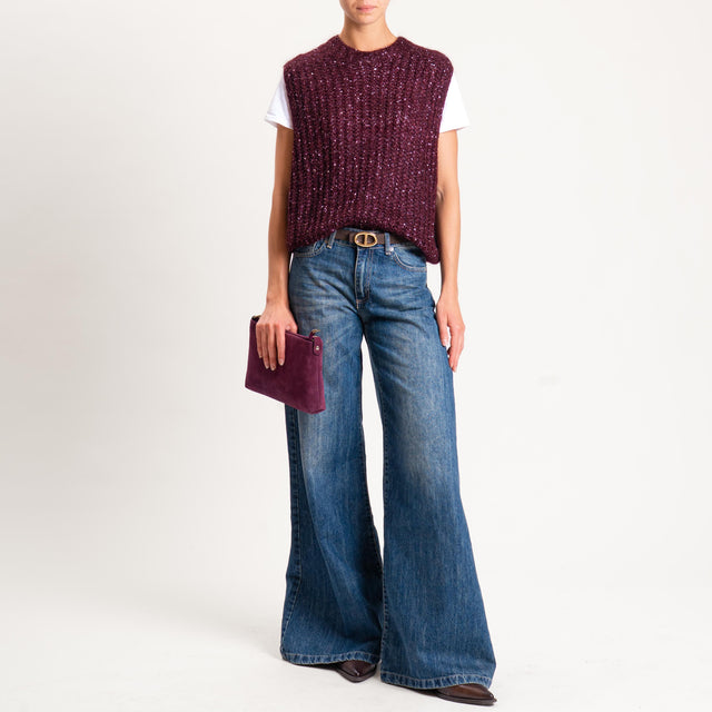 Tensione in-Maglia mohair smanicata con paillette - vino