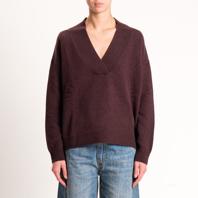 Tensione in-Maglia 100% lana scollo v - moro