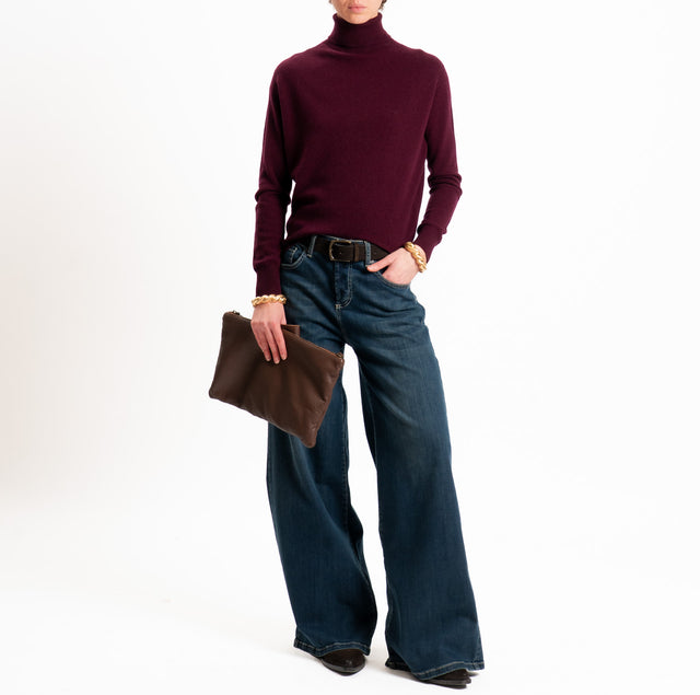 Tensione in-Maglia 100% LANA SOFT collo alto - vino
