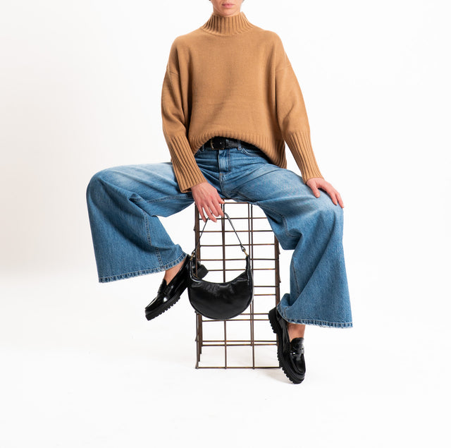Tensione in-Maglia collo cratere 100% LANA SOFT - cammello