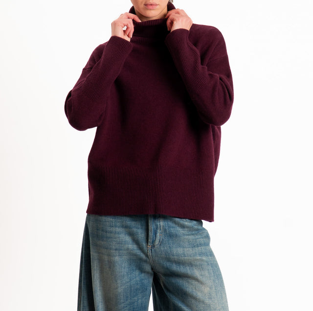 Tensione in-Maglia collo alto 100% LANA SOFT DOPPIO FILO - vino