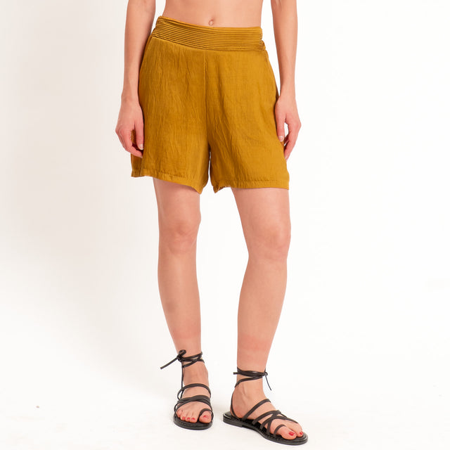 Tensione in-Completo lyocell top+shorts - ocra