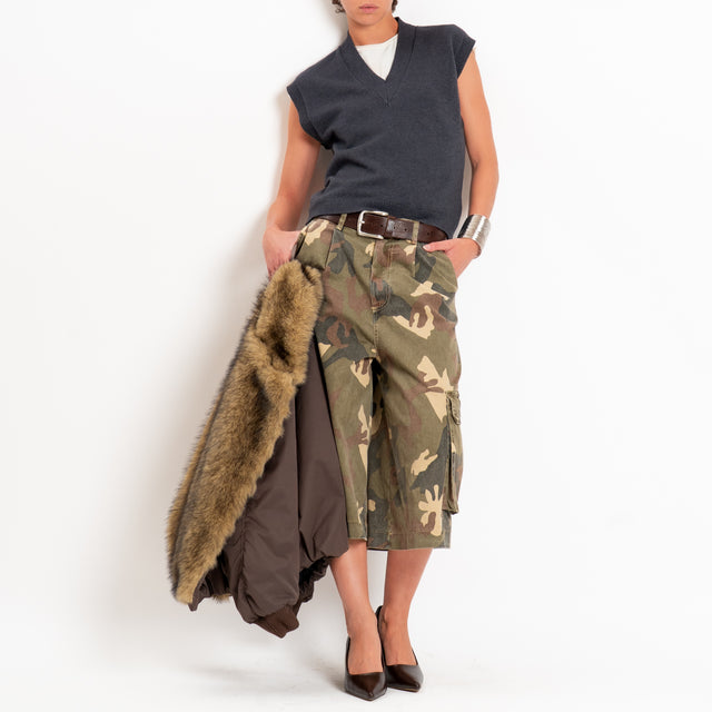 Tensione in-Bermuda cargo camouflage - militare/moro/sand