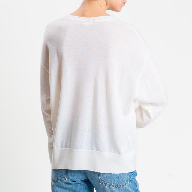 Tensione in-Maglia scollo v 100% LANA MERINO - panna