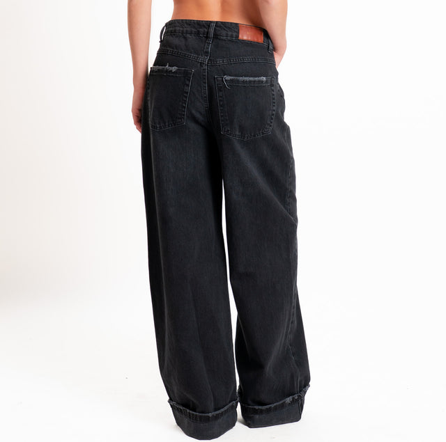Tensione in-Jeans NOELLE wide leg con risvolto - nero