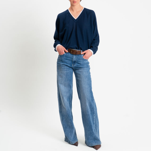 Tensione in-Maglia scollo a v over in cotone - blu/white