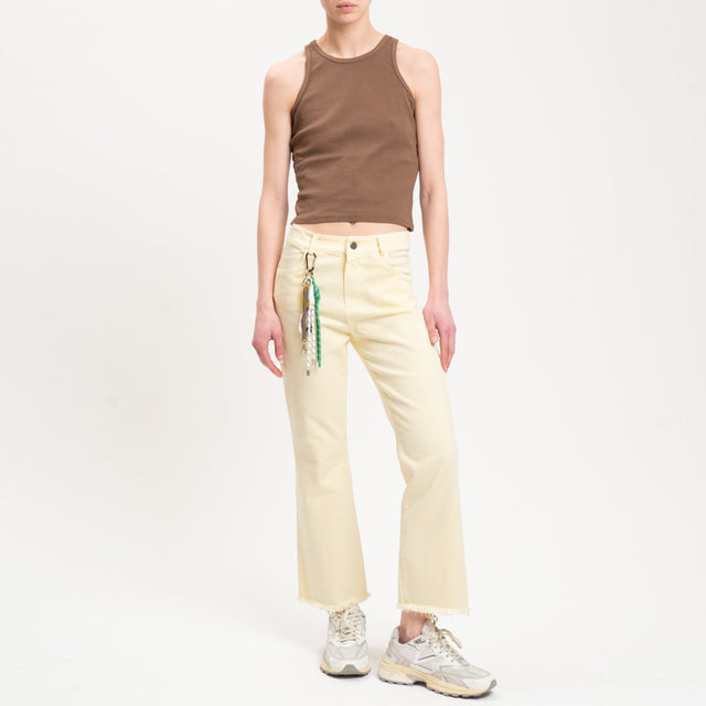 Pantalón de dril con flecos y charm - amarillo