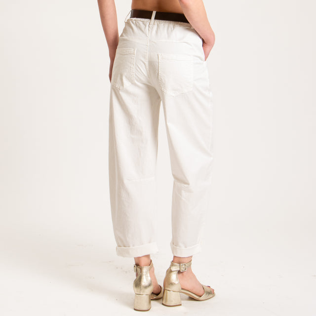 Tensione in-Pantalone barrel cotone elasticizzato - latte