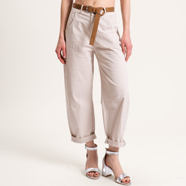 Tensione in-Pantalone barrel cotone elasticizzato - sabbia chiaro